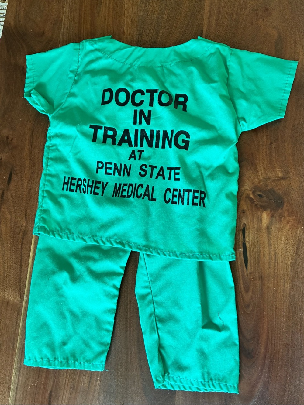 NEW Doctor Training scrubs Halloween Costume Penn State Hershey Medical Center
